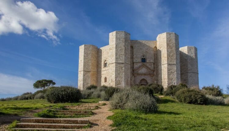 Castelli, Rocche e Fortezze in Puglia | Turismo Viaggi in Italia