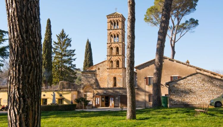 Santuario Santa Maria in Vescovio | Turismo Viaggi Italia