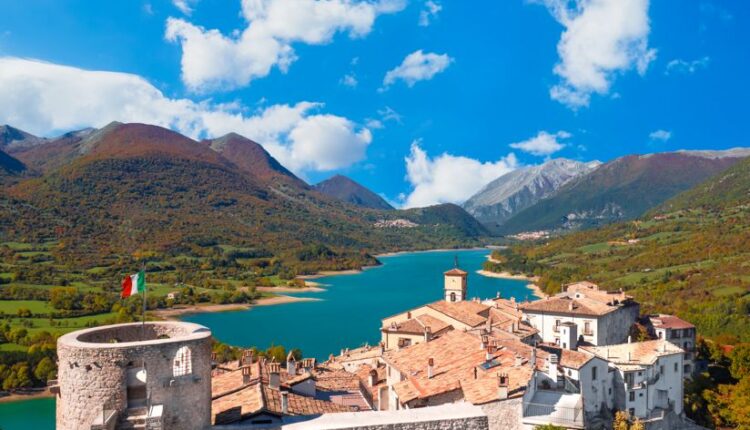 Lago di Barrea in Abruzzo | Turismo Viaggi Italia