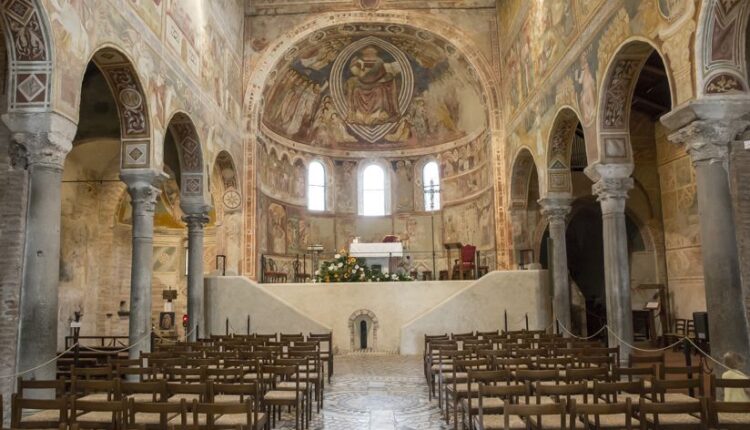 Abbazia di Pomposa a Codigoro in Emilia-Romagna | Turismo Viaggi Italia
