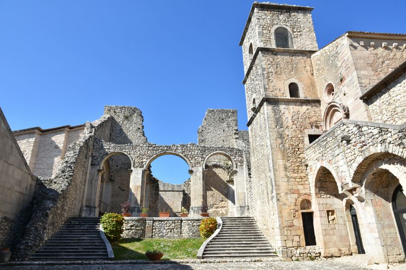 Le Abbazie da vedere in Campania | Turismo Viaggi Italia