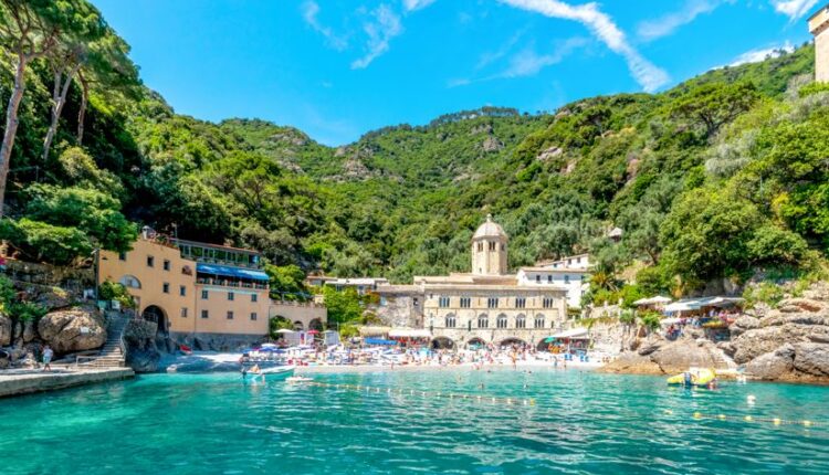 Abbazia di San Fruttuoso in Liguria | Turismo Viaggi Italia