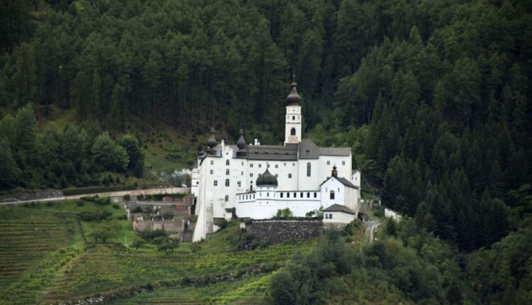 Le Abbazie più belle da vedere in Trentino-Alto Adige | Turismo Viaggi Italia